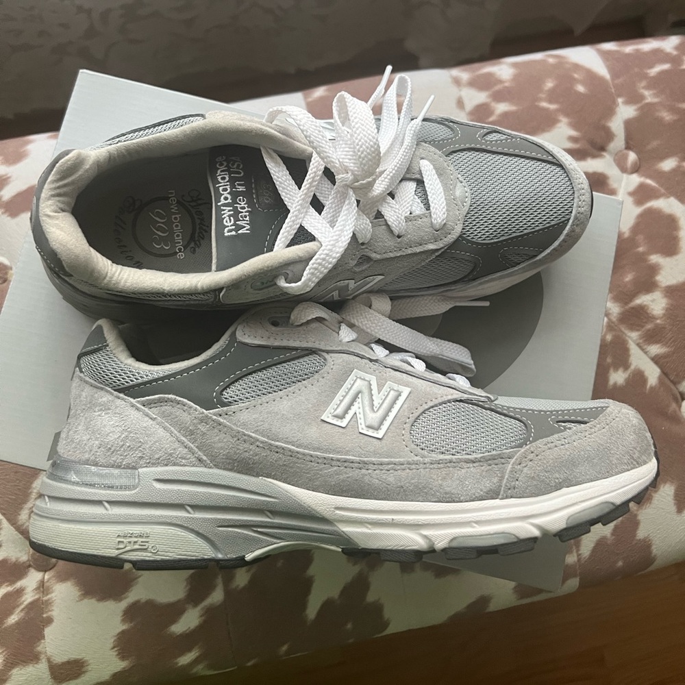 Women’s New Balance 993’s